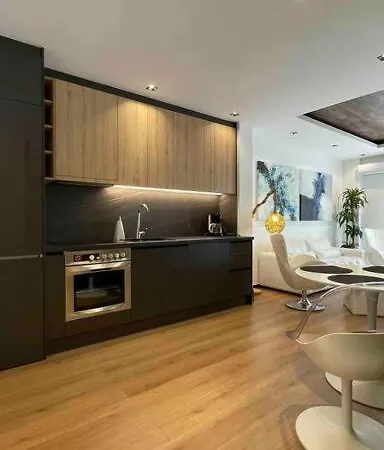 Alfa Luxury 2 Appartement *