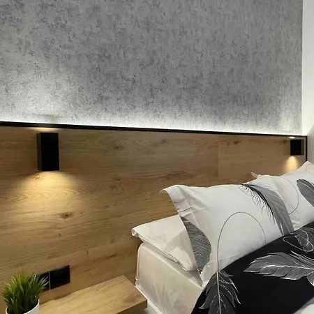 Alfa Luxury 2 * Athens