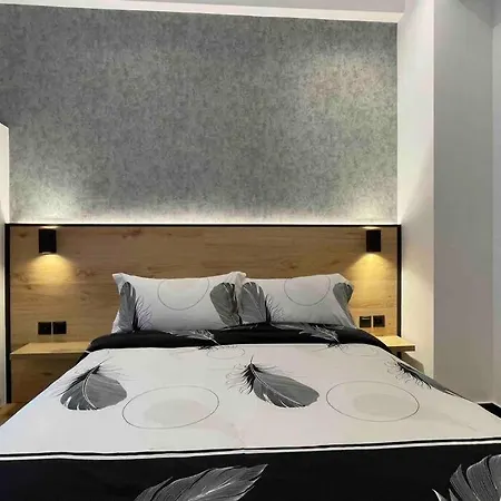 Alfa Luxury 2 * Athens