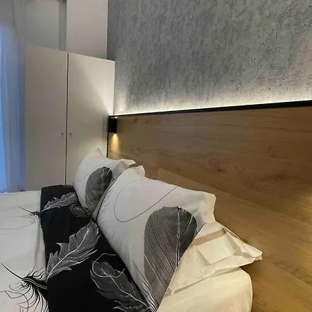 Apartment Alfa Luxury 2 *